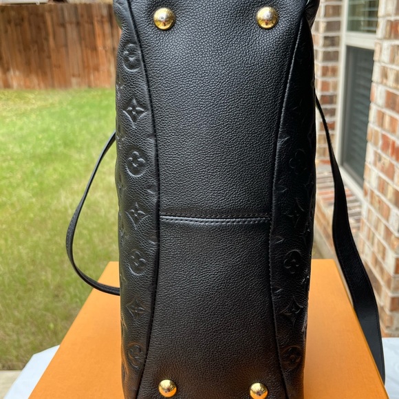 LV Ponthiue PM - Picture 5 of 14